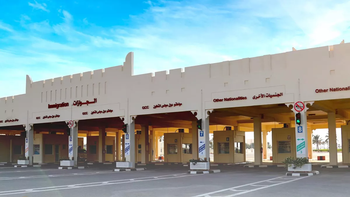 Regulatory directive issued for operational age of vehicles that use Abu Samra border crossing