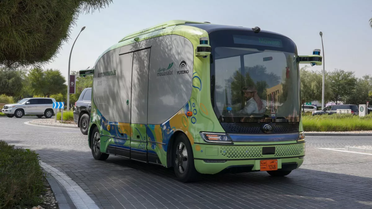 First-ever self-driving E-Bus in Qatar; will be available to the public until February 22