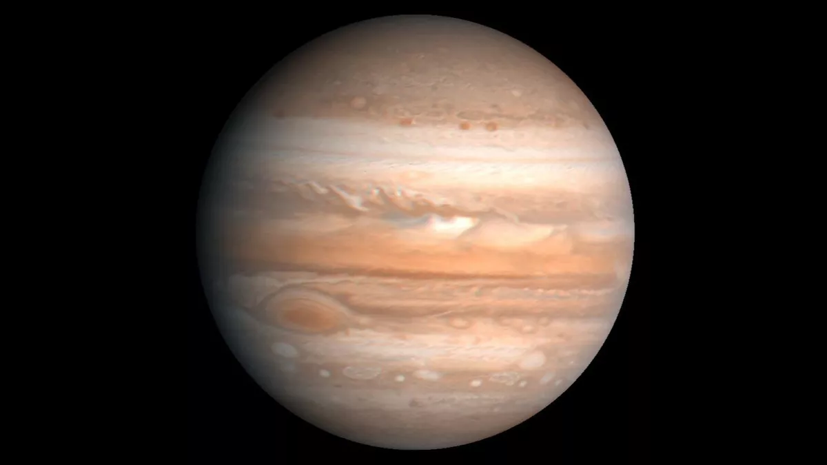 Planet Jupiter can be seen with the naked eye towards the eastern horizon Qatar's sky