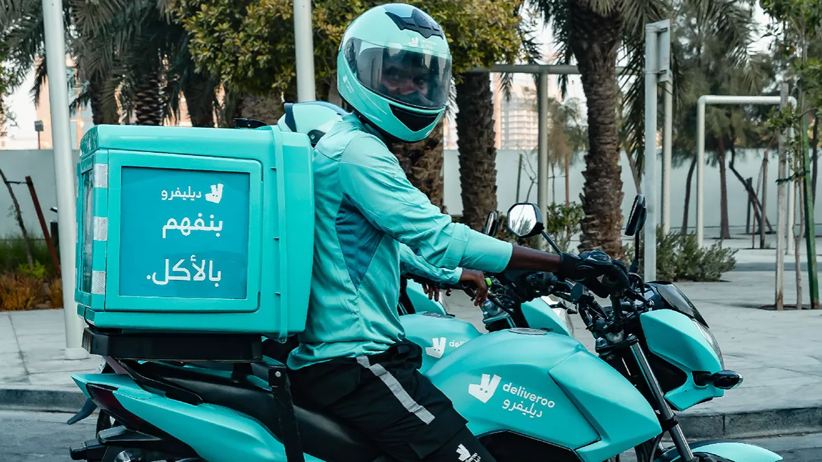 Deliveroo Riders takes first eco-friendly initiative to reduce single-use plastic