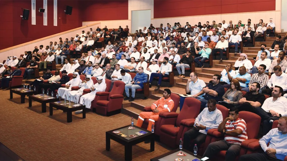 MOI organized an introductory seminar on regulating the traffic of trucks and buses within Doha