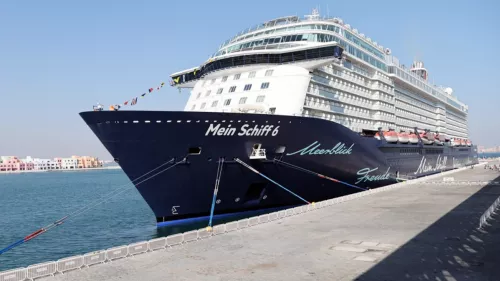 Mein Schiff 6 arrives in Doha 