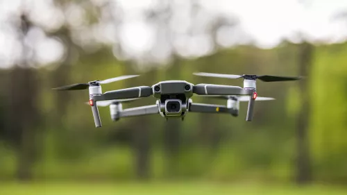 Draft law on drones approved by Qatar Cabinet