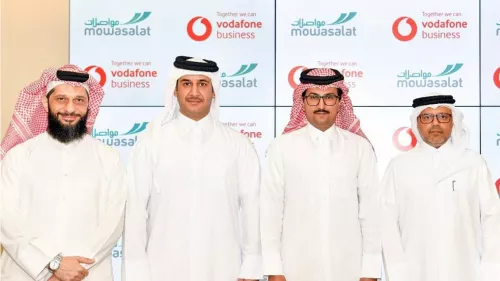 Mowasalat in partnership with Vodafone Qatar launches Wi-Fi service at public transportation