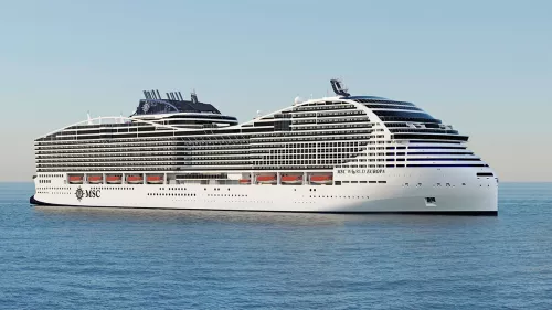 First massive cruise ship to serve as floating hotel in Qatar